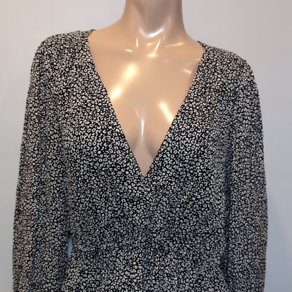 Maeve Anthropologie Carolyn Dress Leopard Print Wrap Fall Spring Size Medium - Picture 4 of 16